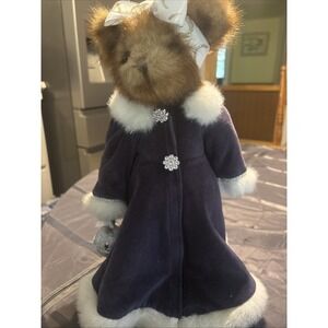 Bearington Bears Holiday Collection "Sandra" Bear Doll